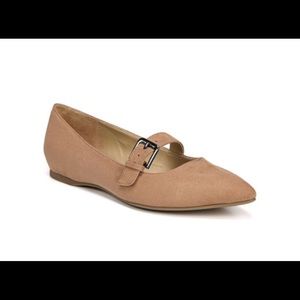 Naturalizer Womens Truly Pointed Toe T-Strap Mary Jane Flats NWT!